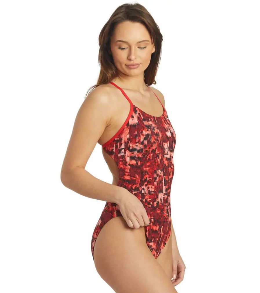 * Nike Women'S Hydrastrong Fire Cut Out One Piece Swimsuit | Women'S