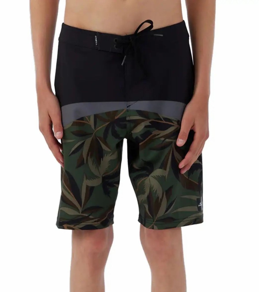 * O'Neill Boys' 17 Hyperfreak Tech Block Board Shorts (Big Kid) | Boys'