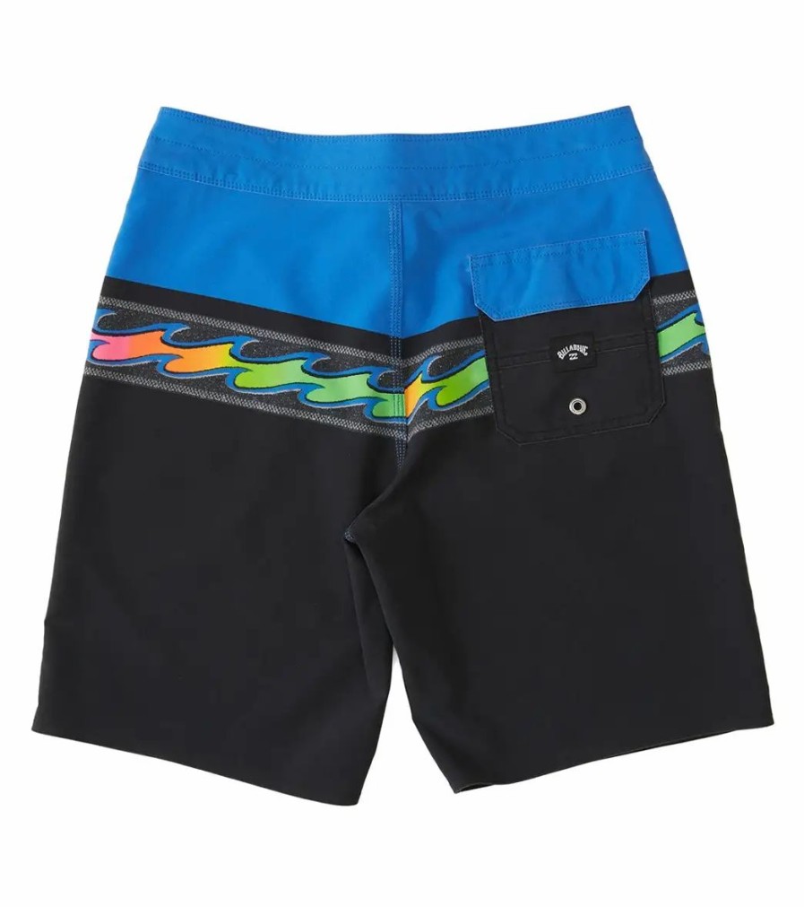 * Billabong Boys' Momentum Pro Board Shorts (Big Kid) | Boys'