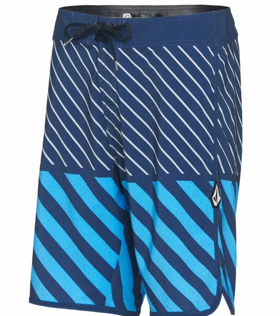 * Volcom Men'S Mod Quarta Scallop 19 Board Shorts | Men'S